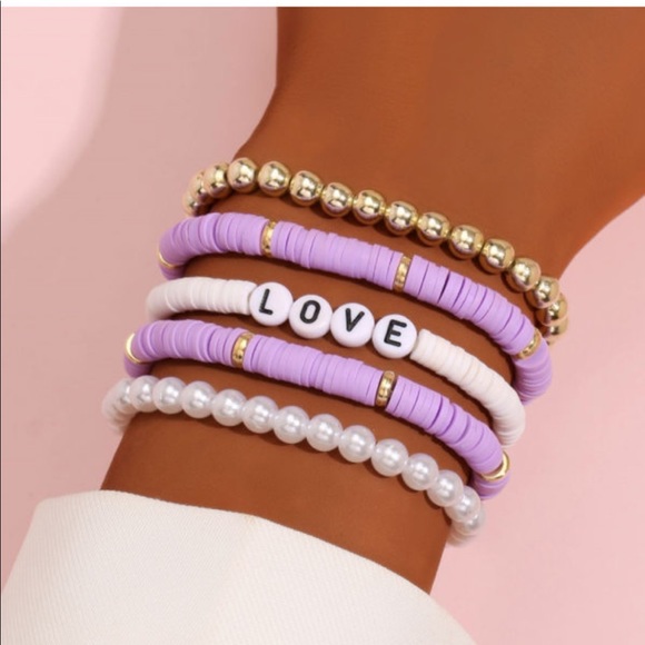 OMG CUTE SUMMERY BRACELETS!send me a message for purchasing or more information - Picture 2 of 7